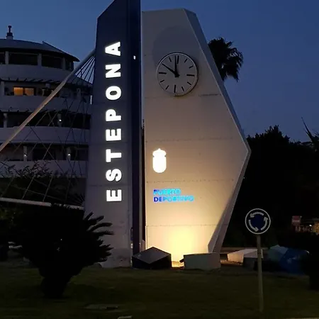 公寓 Puerto Marina Bay