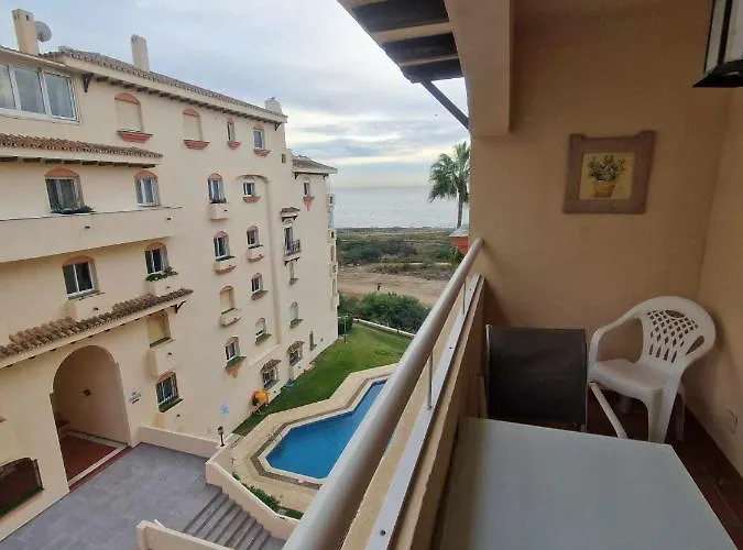 Puerto Marina Bay شقة إِستيبونا