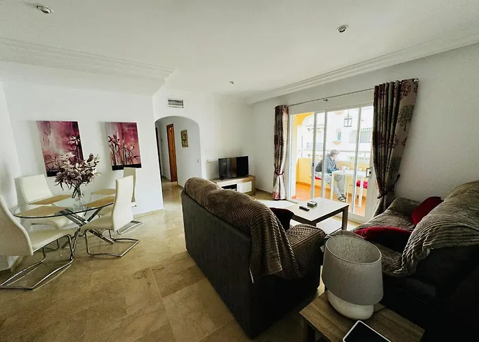 Puerto Marina Bay شقة