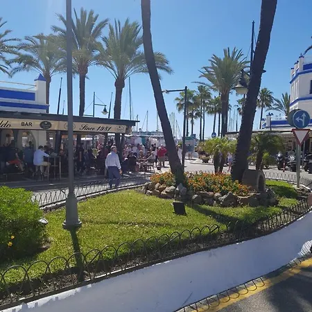 Puerto Marina Bay * Эстепона