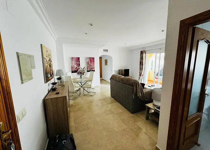 Puerto Marina Bay Apartamento Estepona