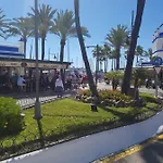 Puerto Marina Bay * Εστεπόνα